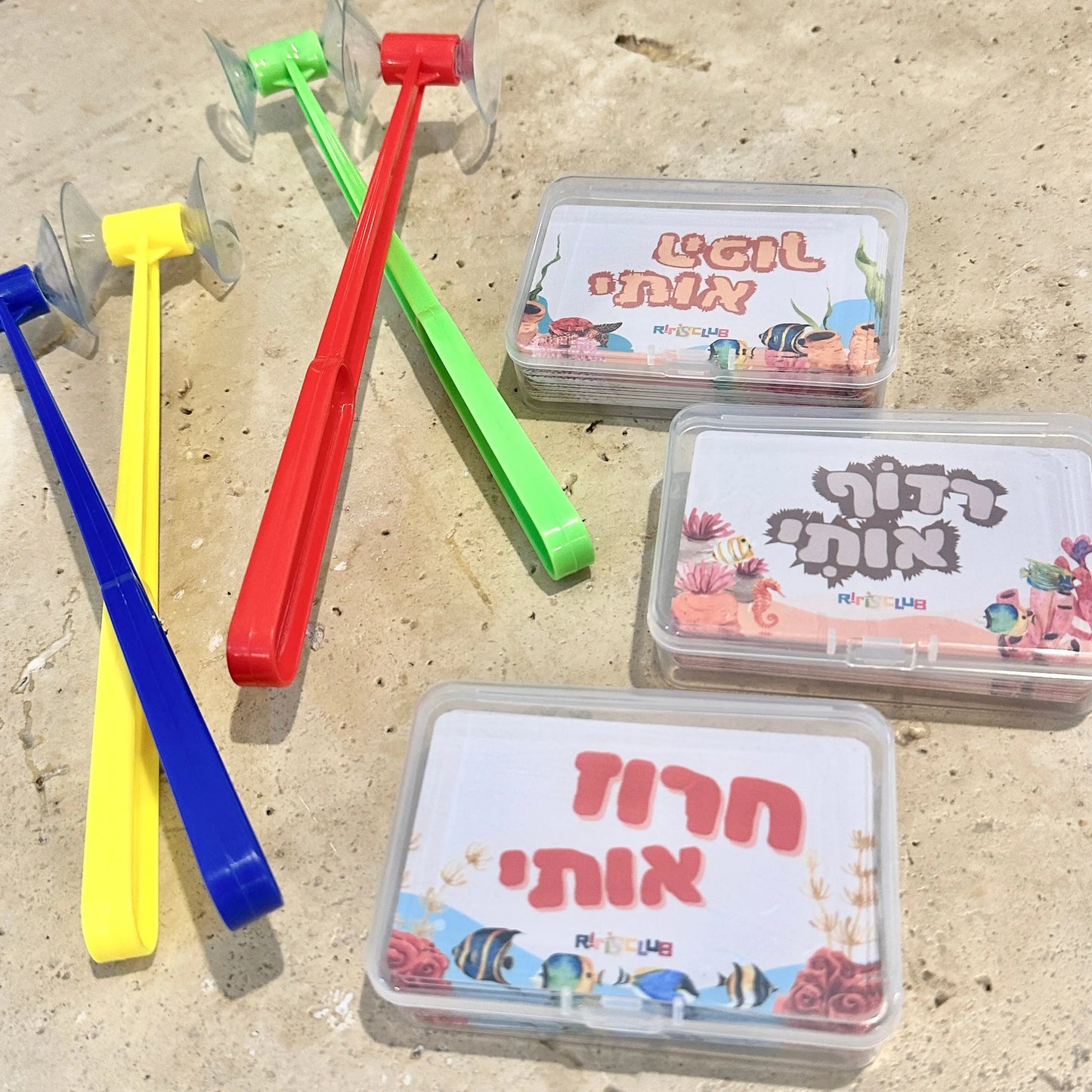 ערכת קשרים מילוליים Riri's Club